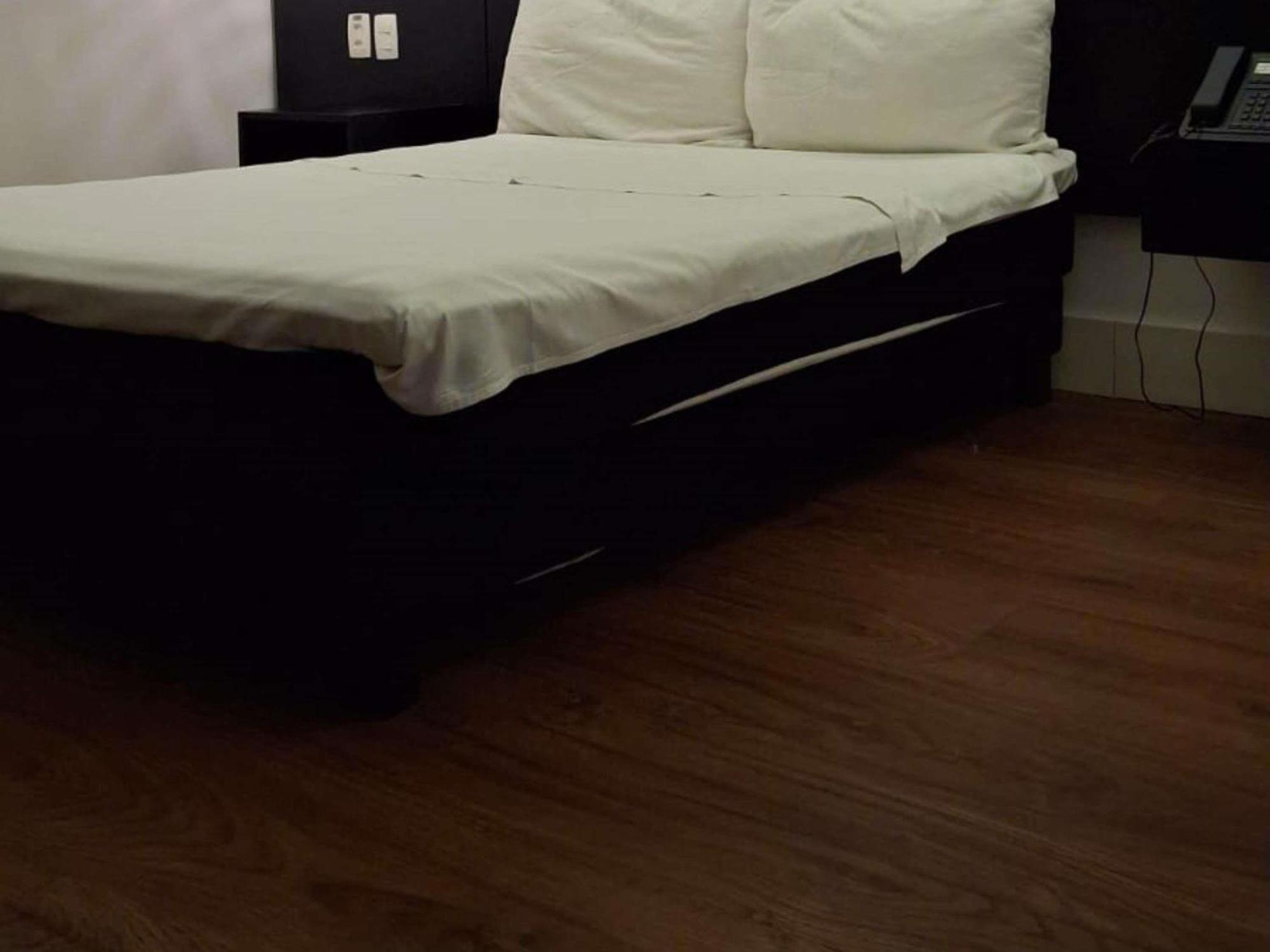 Отель Ibis Styles Таубате Экстерьер фото